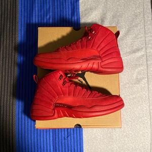 Air Jordan 12 gym red